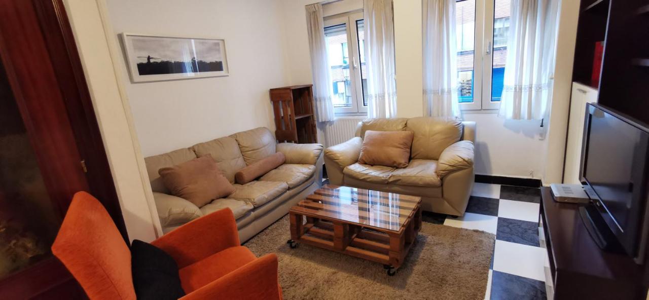Apartamento A Cinco Minutos De Todo Oviedo Exterior foto